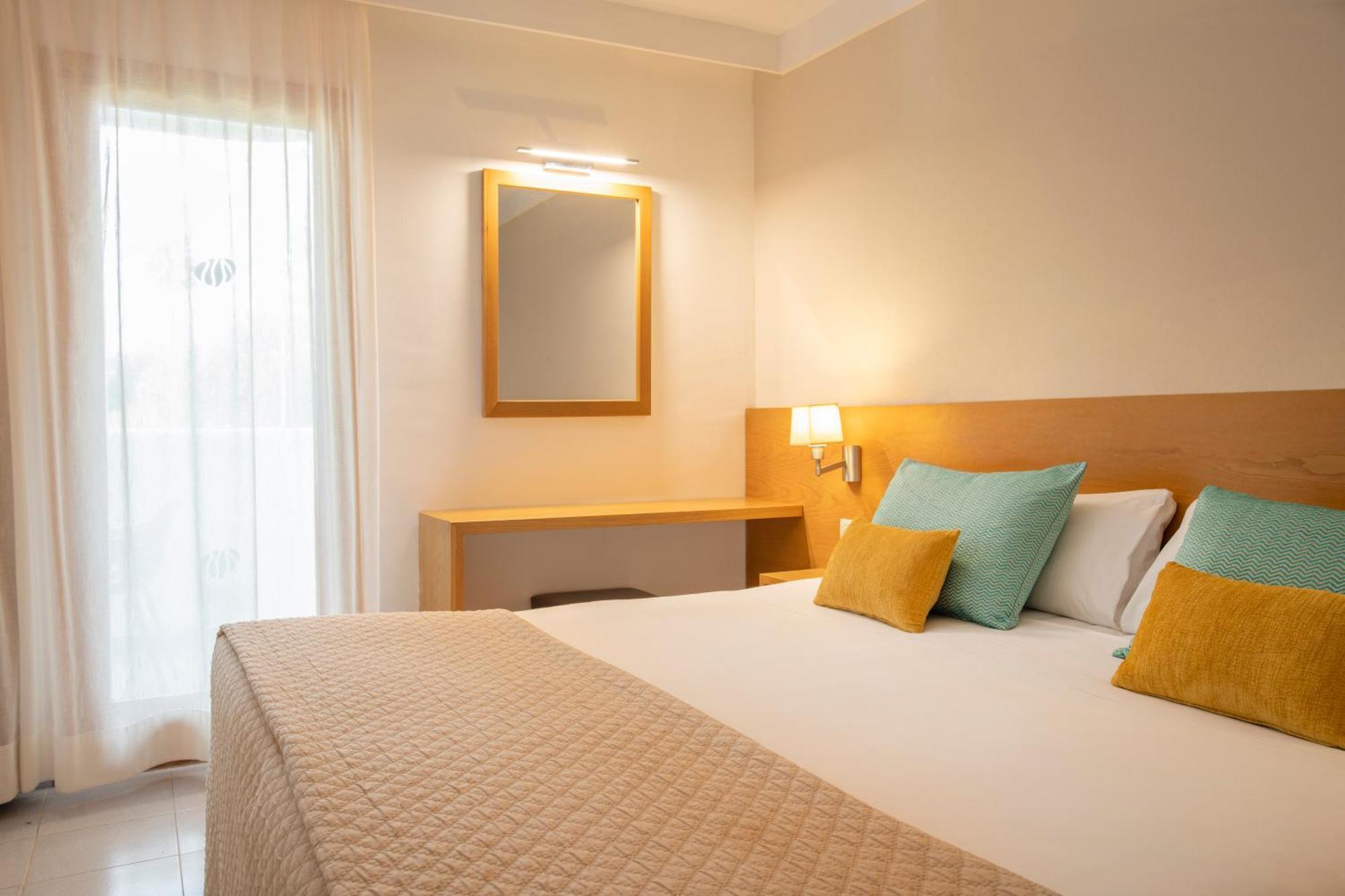 Inturotel Azul Garden กาลาดอร์ ภายนอก รูปภาพ
