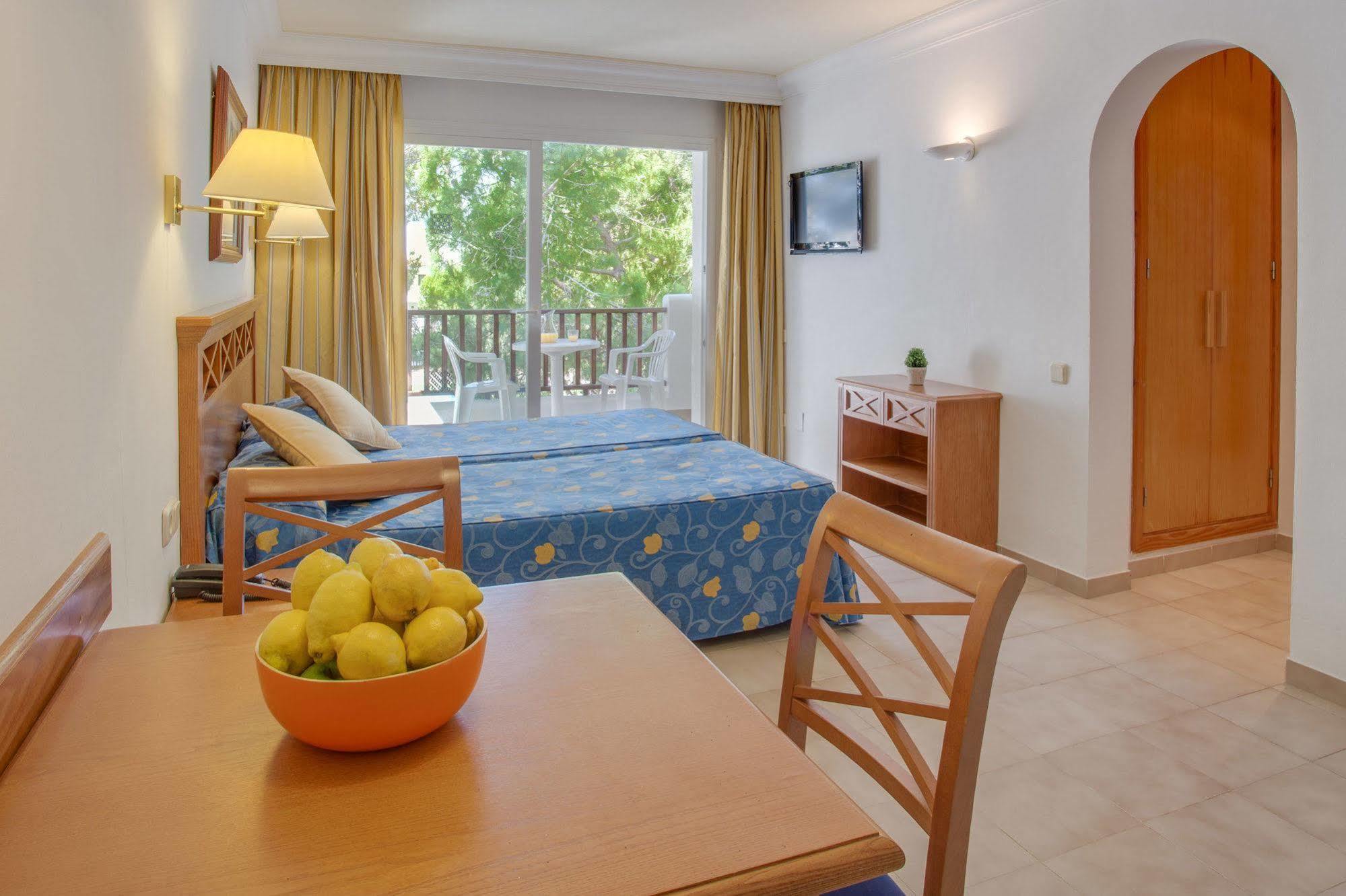 Inturotel Azul Garden กาลาดอร์ ภายนอก รูปภาพ